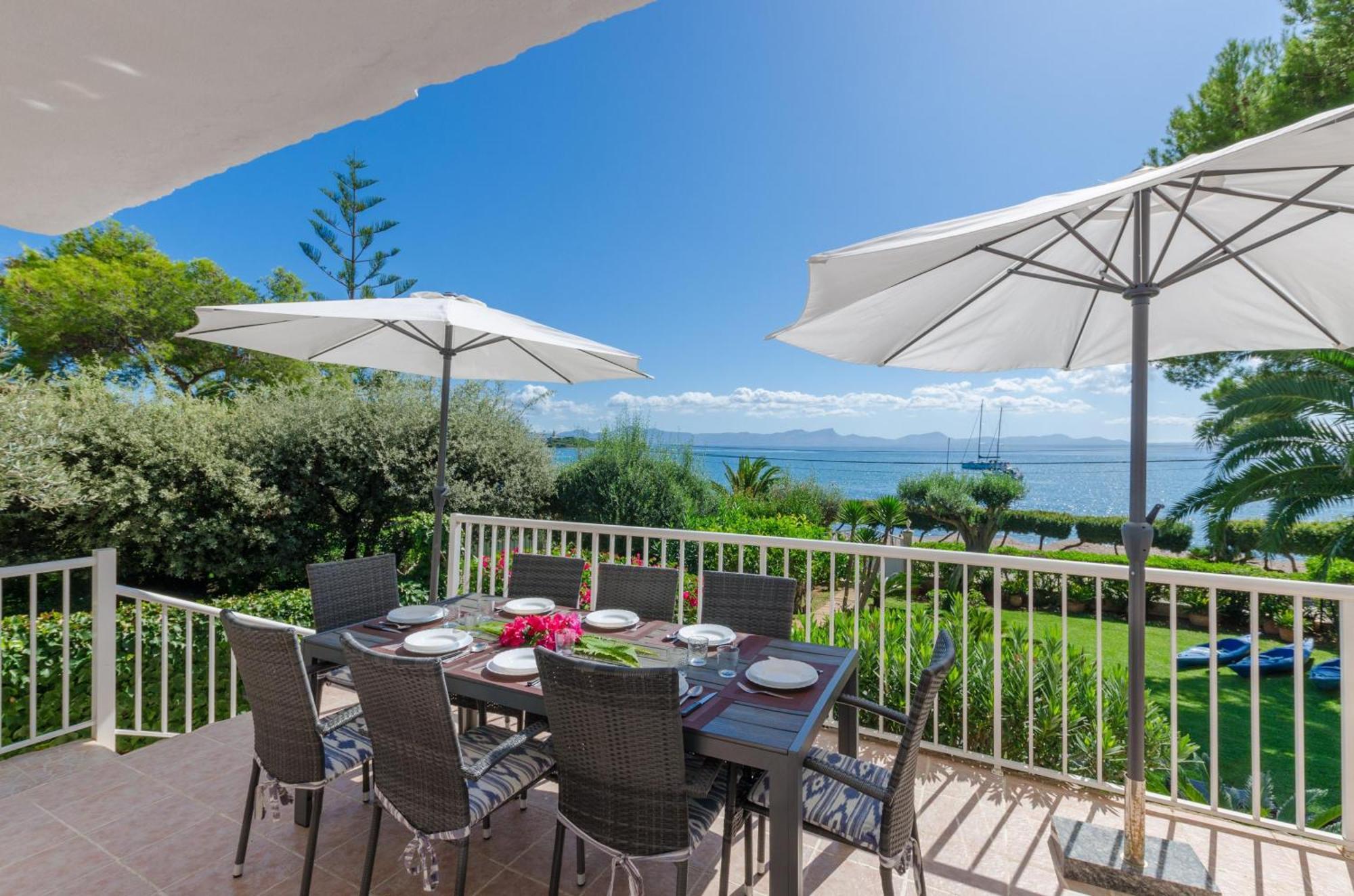 Golf Villa Alcanada Exterior photo